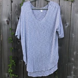 Old Navy Black/White striped scoop neck tunic